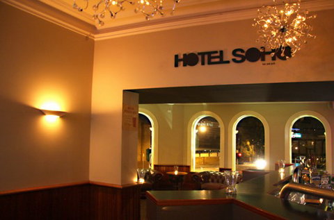Hotel SOHO - Holiday Adelaide 1
