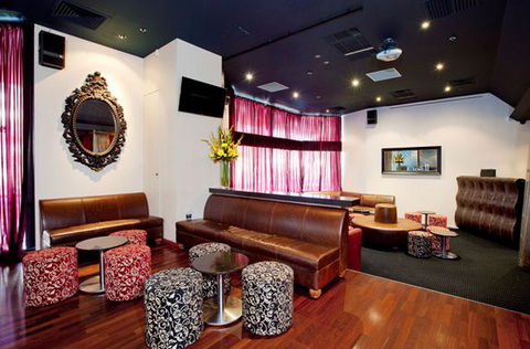 Kremlin Bar - Holiday Adelaide 1