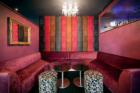 Kremlin Bar - Holiday Adelaide 3