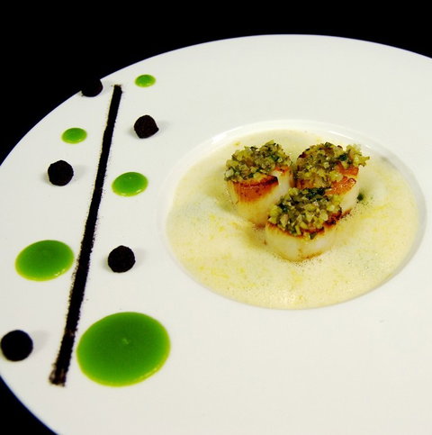 Bacchus Restaurant - Holiday Adelaide 1