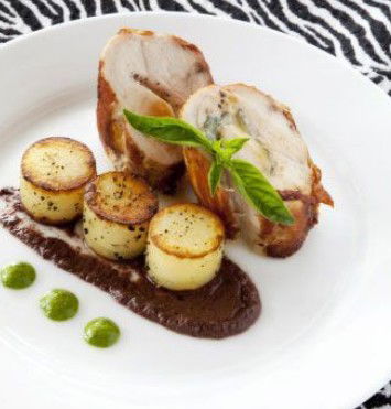 Zulu's Restaurant & Bar - Holiday Adelaide 0