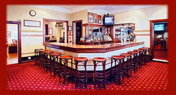 The Gardners Inn - Holiday Adelaide 0