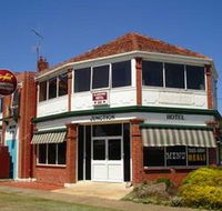Allansford Hotel - Holiday Adelaide