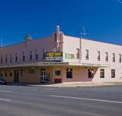 Railway Hotel - Holiday Adelaide