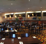 Sandbelt Club Hotel - Holiday Adelaide