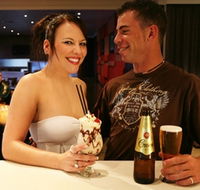 Mt Sheridan Tavern - Holiday Adelaide