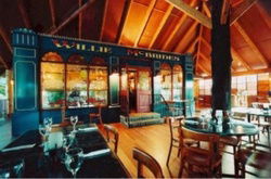 Willie McBrides Irish Bar - Holiday Adelaide 0