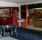 Greenwell Point Hotel - Holiday Adelaide