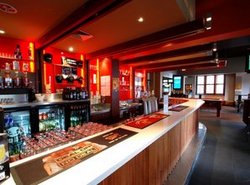 Marine Hotel - Holiday Adelaide 0