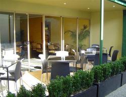 Railway Hotel - Holiday Adelaide 2