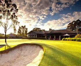 Vintage Golf Club - Holiday Adelaide 0