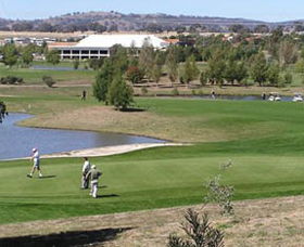 Gungahlin Lakes Golf And Community Club - Holiday Adelaide 0