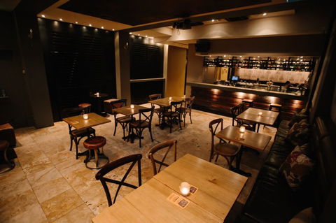 Rabbit Hole Bar And Dining - Holiday Adelaide 0