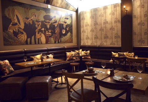 Rabbit Hole Bar And Dining - Holiday Adelaide 1