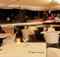 Cafe Fresh Lounge Bar  Shinsen Restaurant - Holiday Adelaide