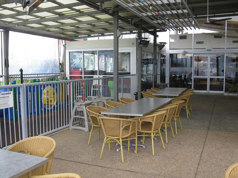 Chancellors Tavern - Holiday Adelaide 3