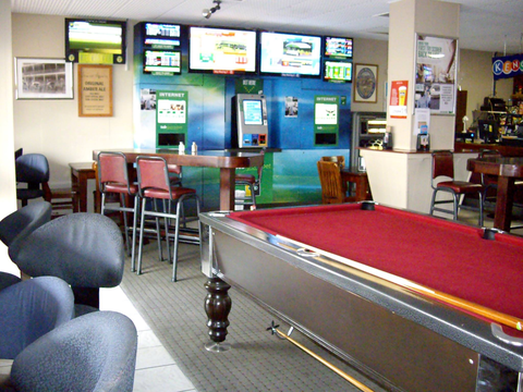 Oxford Hotel - Holiday Adelaide 3