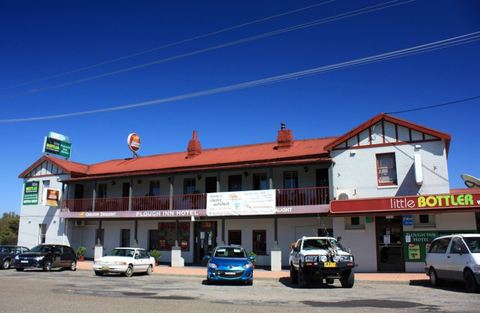 Plough Inn Hotel - Holiday Adelaide 2