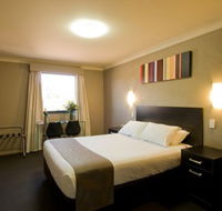 Blackbutt Inn - Holiday Adelaide