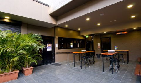 Blackbutt Inn - Holiday Adelaide 2