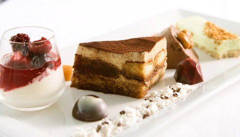 Aqua Dining - Holiday Adelaide 4