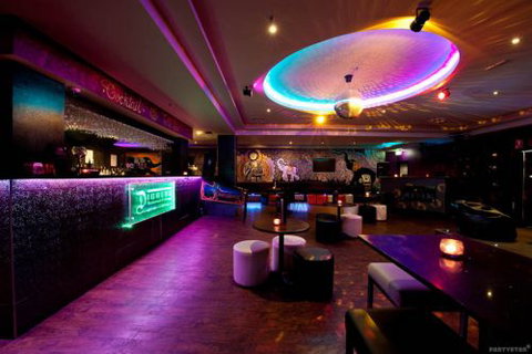 Digress Cocktail Bar - Holiday Adelaide 0