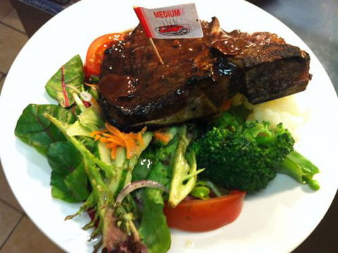 Romsey Hotel - Holiday Adelaide 3