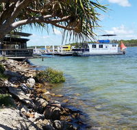 Tin Can Bay Yacht Club Bistro - Holiday Adelaide