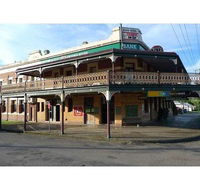 Bank Hotel Dungog - Holiday Adelaide