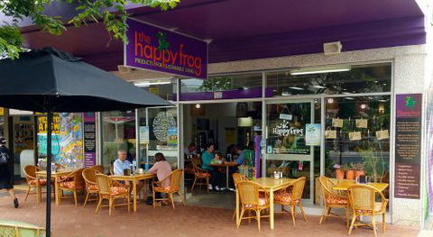 The Happy Frog - Holiday Adelaide 0
