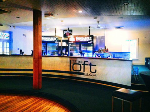 Seaview Hotel - Holiday Adelaide 1