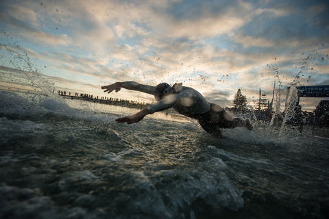 IRONMAN 70.3 Western Australia - Holiday Adelaide 0
