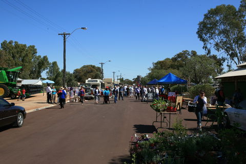 Nungarin Markets - Holiday Adelaide 0