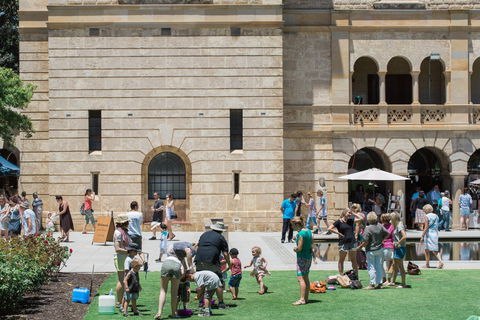 Perth Upmarket - Holiday Adelaide 1