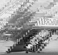 Perth An accidental history - Holiday Adelaide
