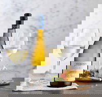 Swinging Bridge Long Lunch - Holiday Adelaide