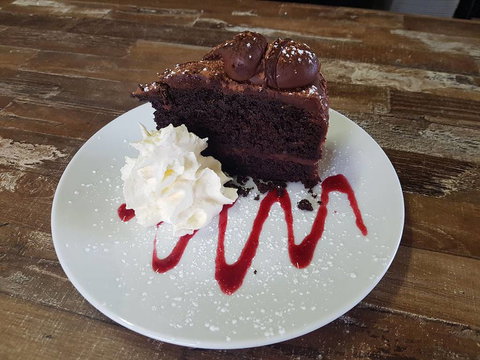 Souvenirs De Aranjuez - Holiday Adelaide 3