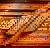 The Wonders of the Hannah Cabinet - Holiday Adelaide