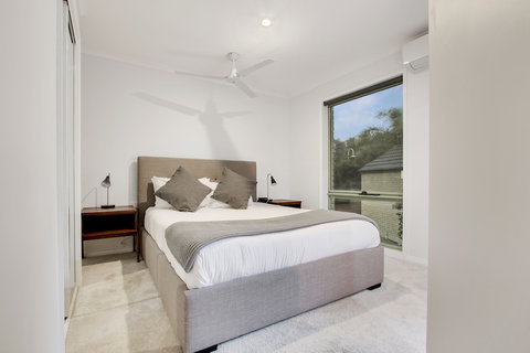 North Pier Hotel - Holiday Adelaide 6