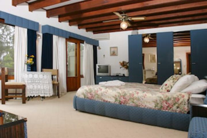 Malua Bay NSW Holiday Adelaide