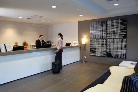 Aligned Corporate Residences Mackay - Holiday Adelaide 5