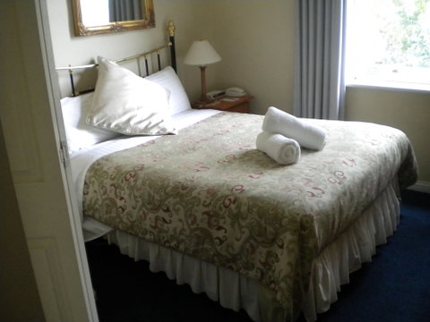 The Lodge On Elizabeth - Holiday Adelaide 6