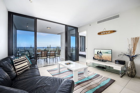 Ultra Broadbeach - Holiday Adelaide 3
