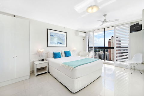 ULTIQA Beach Haven At Broadbeach - Holiday Adelaide 5