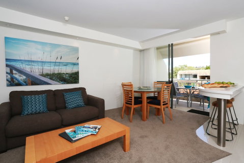 Hotel Laguna - Holiday Adelaide 4