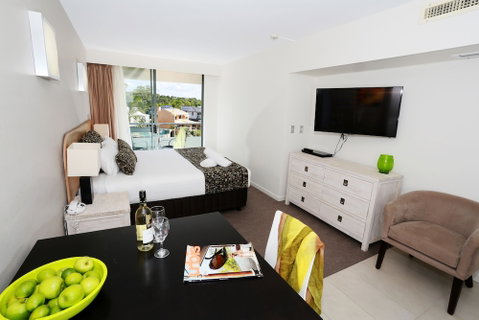 Hotel Laguna - Holiday Adelaide 3