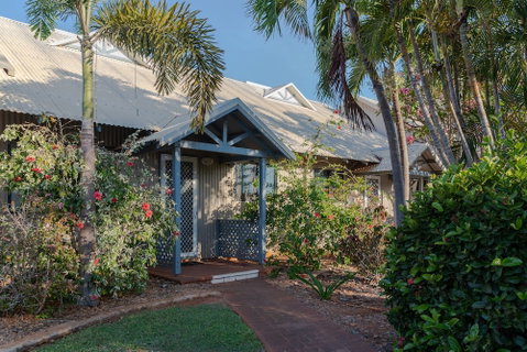 Broome Beach Resort - Holiday Adelaide 1