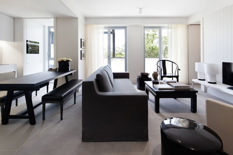 Burbury Hotel & Apartments - Holiday Adelaide 3