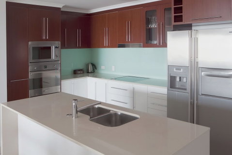 Waters Edge Apartments Cairns - Holiday Adelaide 2
