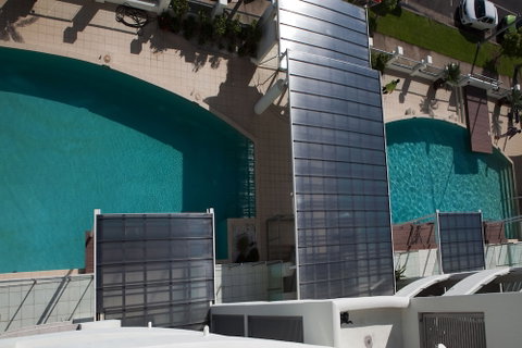Waters Edge Apartments Cairns - Holiday Adelaide 0